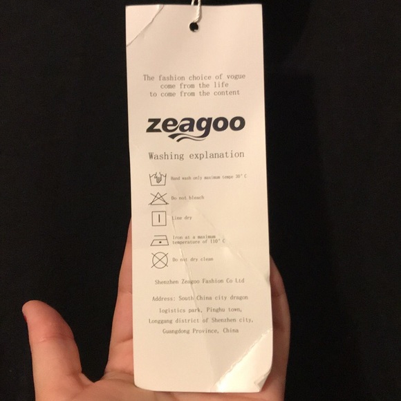 Plain black turtle neck top - Picture 4 of 4